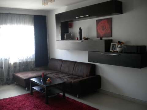 vand apartament 2 camere, decomandat, in ansamblul rezidential gloria jilava, 1