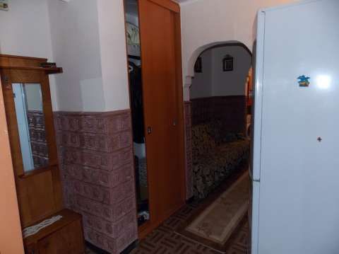 proprietar vand apartament 3 camere mioveni 4