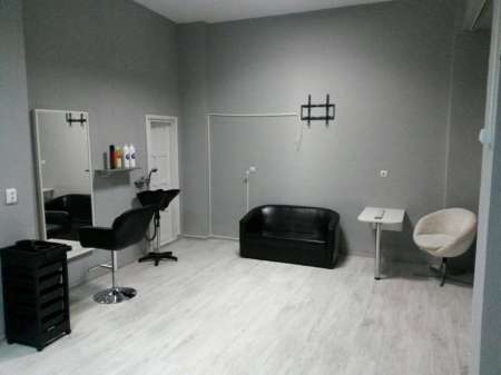 Angajez frizerita coafeza