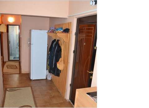 vand apartament 3 camere portul turistic 5