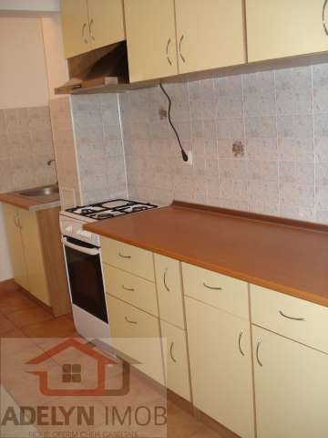 tulcea - apartament 3 camere, zona e3 4