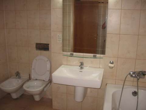 apartament 3 camere de inchiriat in zona pache protopopescu 9