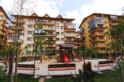 apartament 3 camere in bloc nou