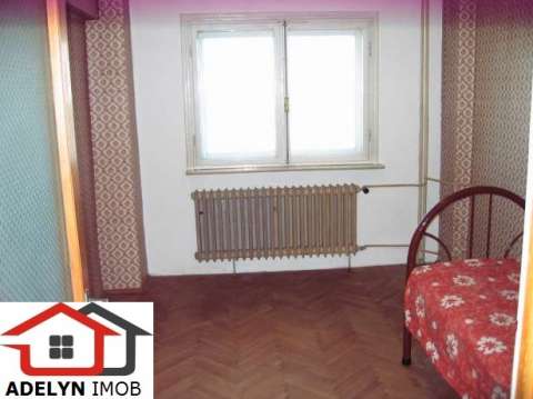 tulcea - apartament 3 camere, zona victoriei 2