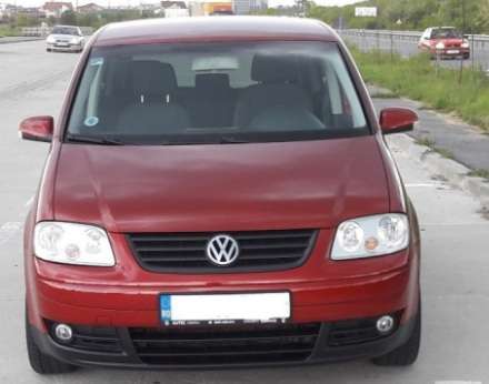 vand volkswagen touran 1. 9 tdi - 7 locuri - pret negociabil 8