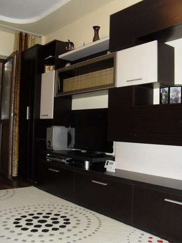 apartament cu 3 camere 1