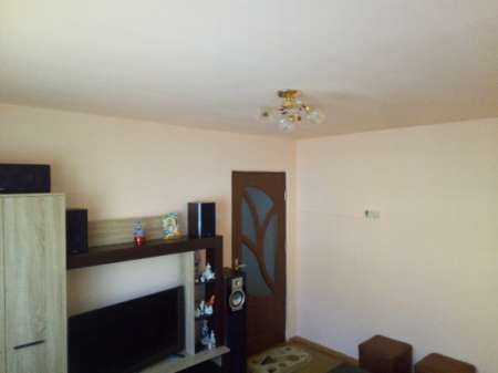 vand apartament in bals 2