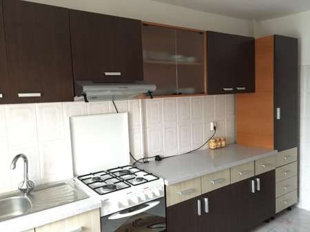 apartament 3 camere, decomandat, pascani 9