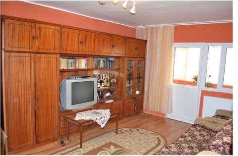 vand apartament 3 camere portul turistic 2