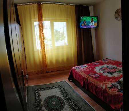 apartament cu 3 camere de vanzare in targu frumos pe strada bogdan- voda. 3