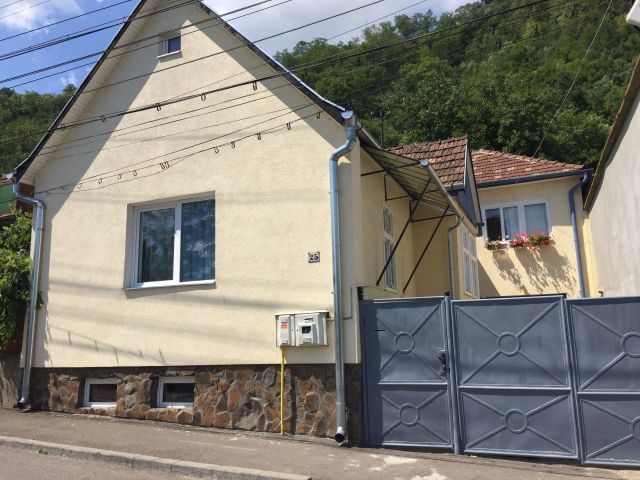 casa de vinzare in sighisoara zona garii 2