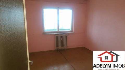 tulcea - apartament 3 camere, zona e3 2