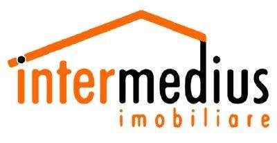 Logo INTERMEDIUS 2002